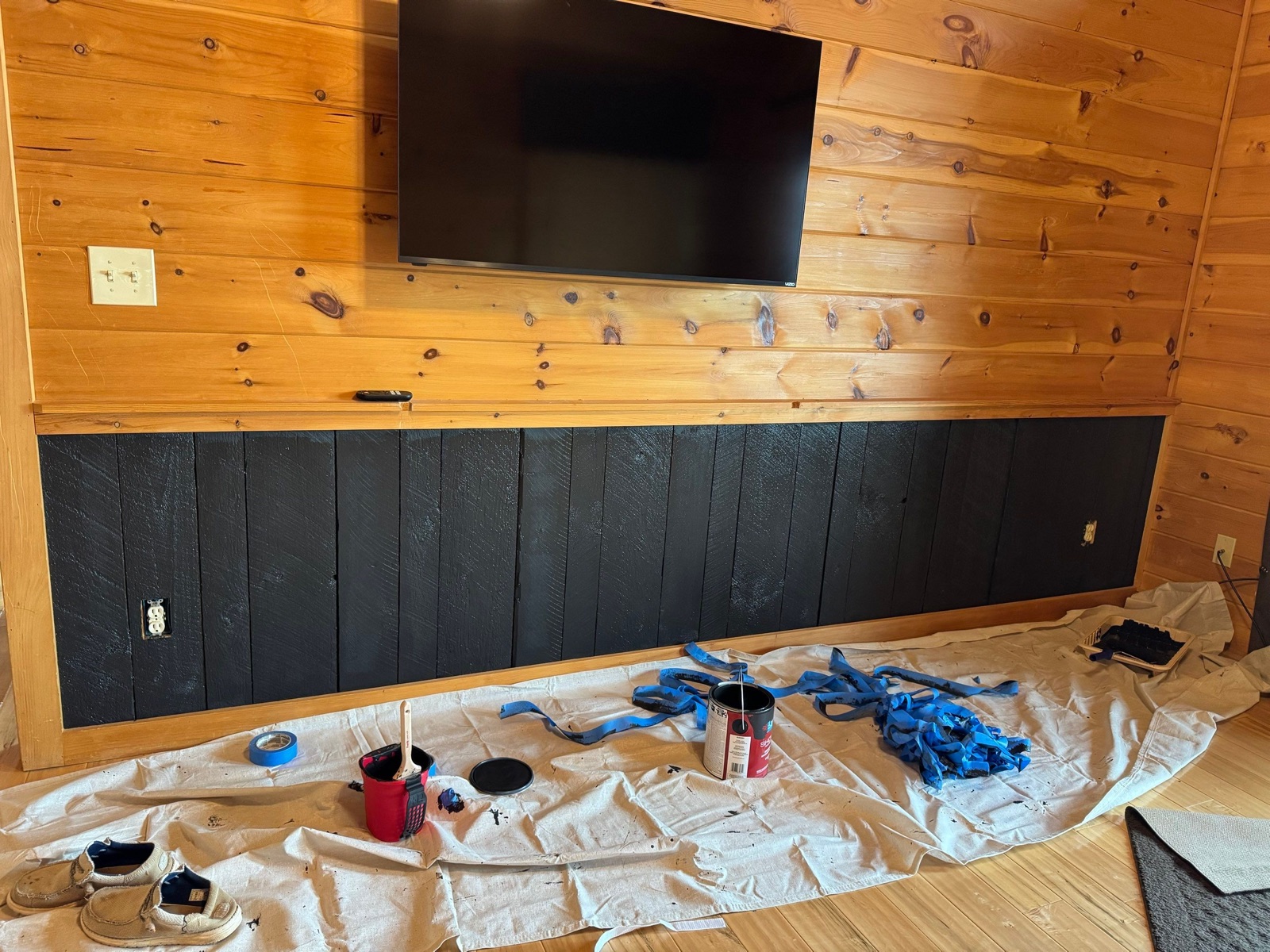 Cabin Accent Walls & Cabinet Painting: photo 4 of 6